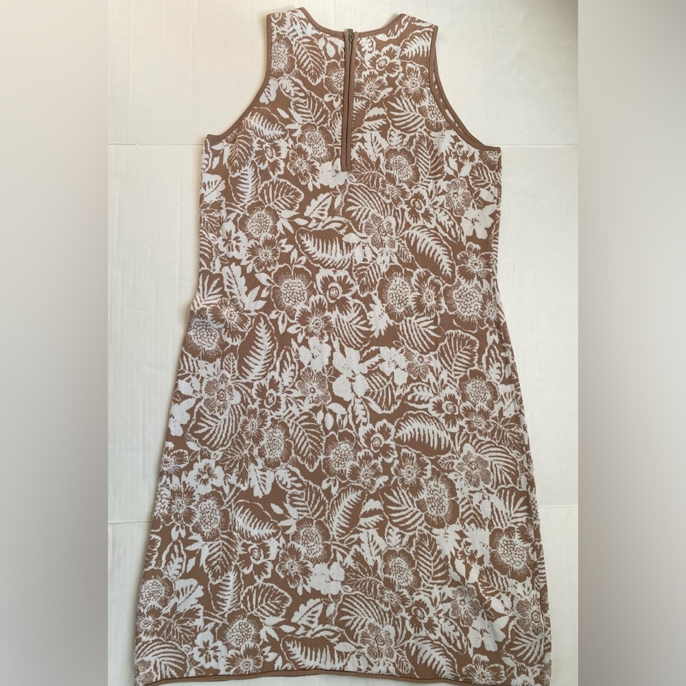 Tommy Bahama Knit Dress XL Brown White Floral Print Excellent Condition - Picture 2 of 8